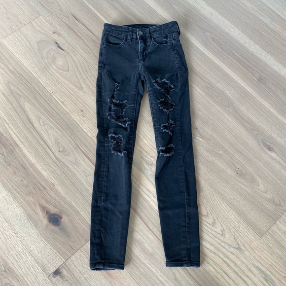 American Eagle Outfitters Denim - American Eagle Next Level Stretch Hi-Rise Distressed Black Skinny Jeggings Sz 00